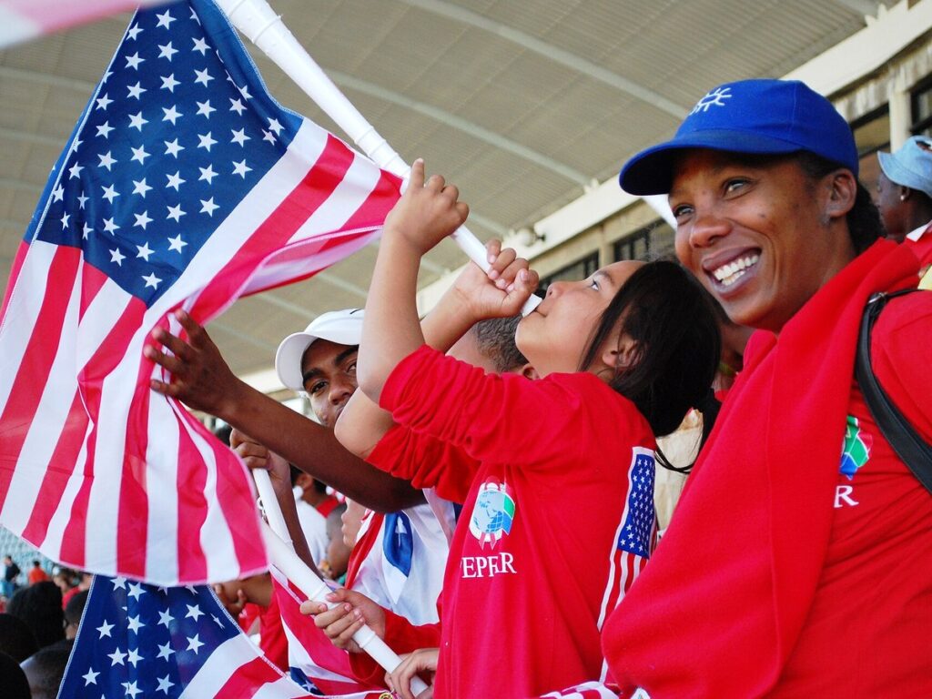 Fans Cheer for U.S. National Soccer Team (4681698135)